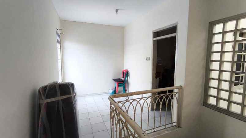 dijual rumah baruk barat