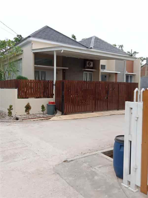 dijual rumah bojong kulur jati asih