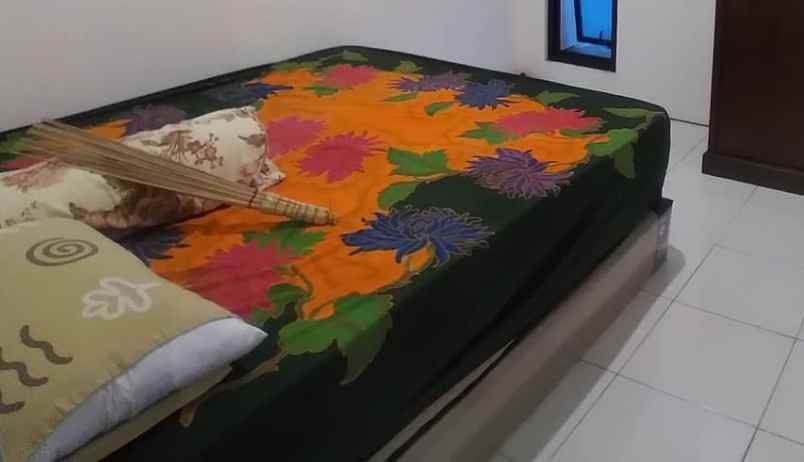 dijual rumah bsb village