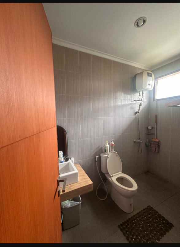 dijual rumah buahbatu