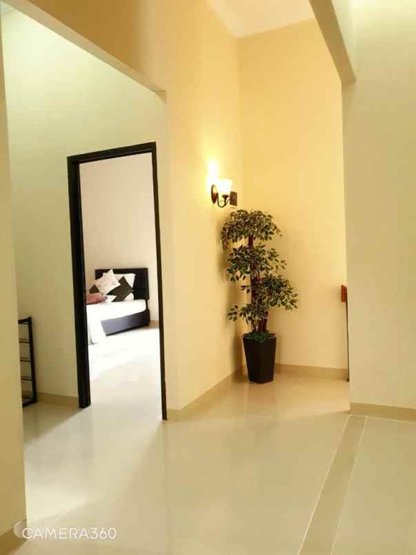 dijual rumah bukit pratama residence