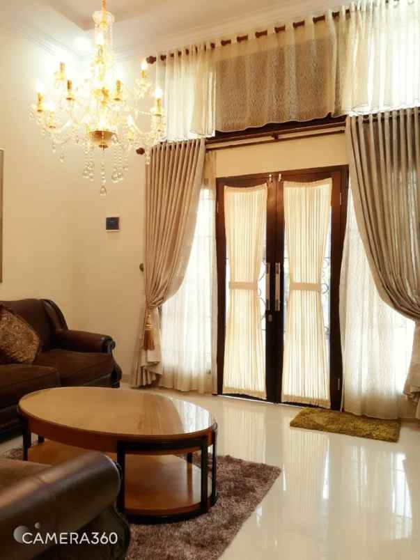 dijual rumah bukit pratama residence