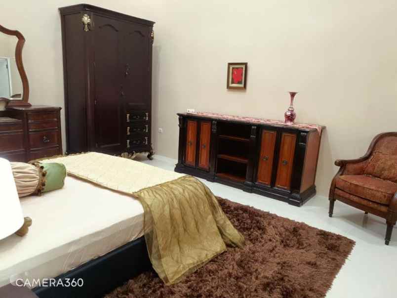 dijual rumah bukit pratama residence