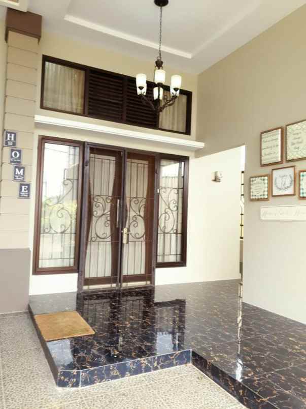 dijual rumah bukit pratama residence