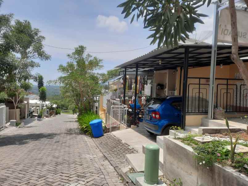 dijual rumah bukit violan meteseh tembalang