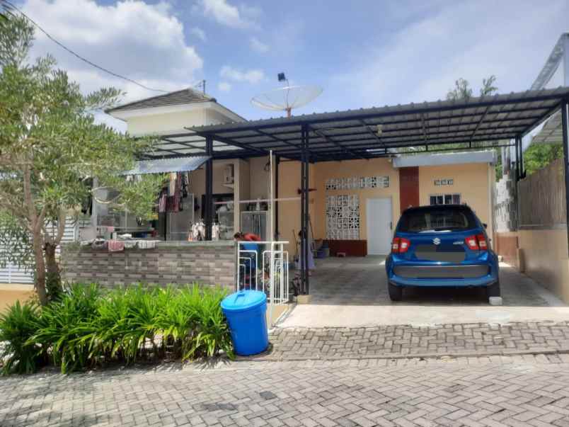 dijual rumah bukit violan meteseh tembalang