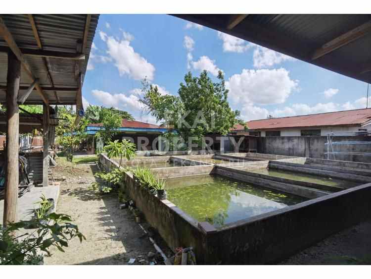 dijual rumah bulatan daerah jl melur sukajadi