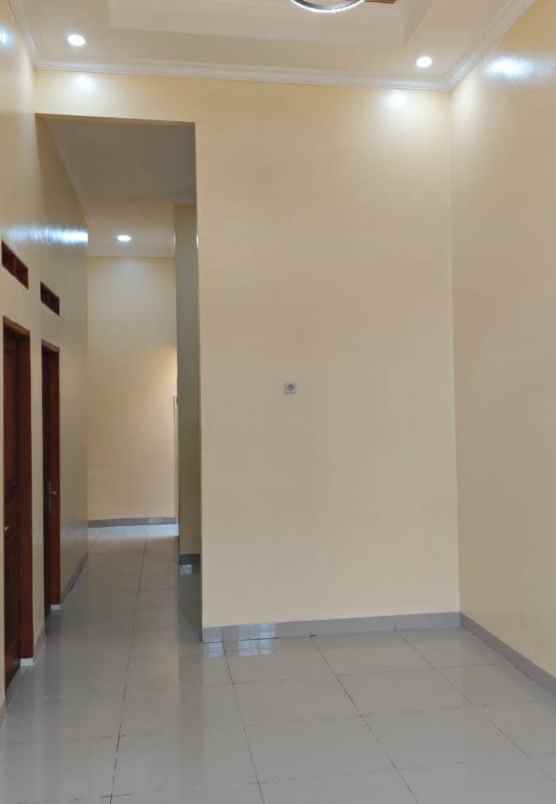 dijual rumah bulevar hijau