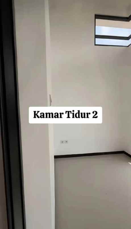 dijual rumah cemorokandang
