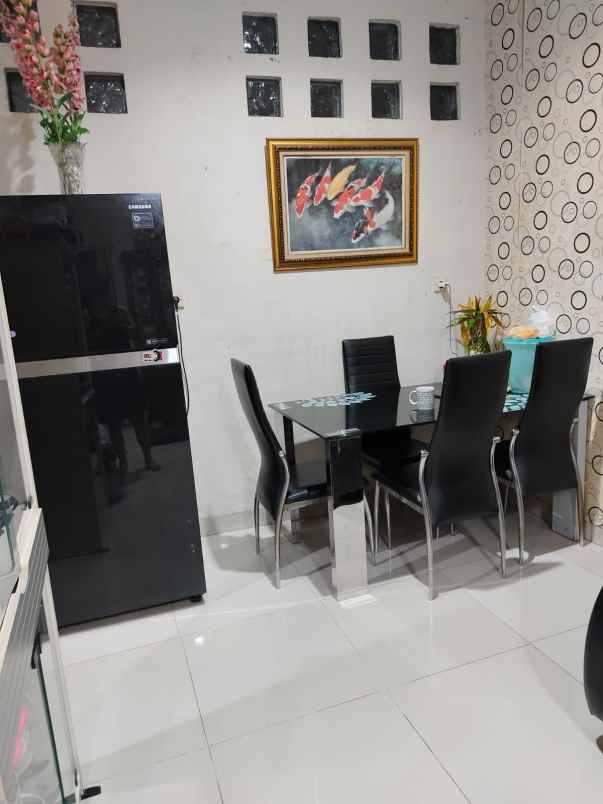 dijual rumah cibaduyut