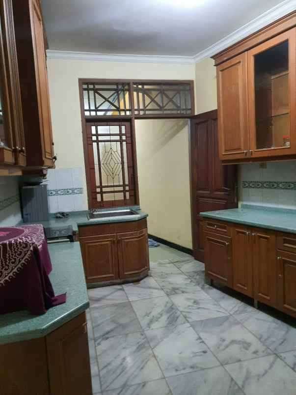 dijual rumah cibubur jakarta timur