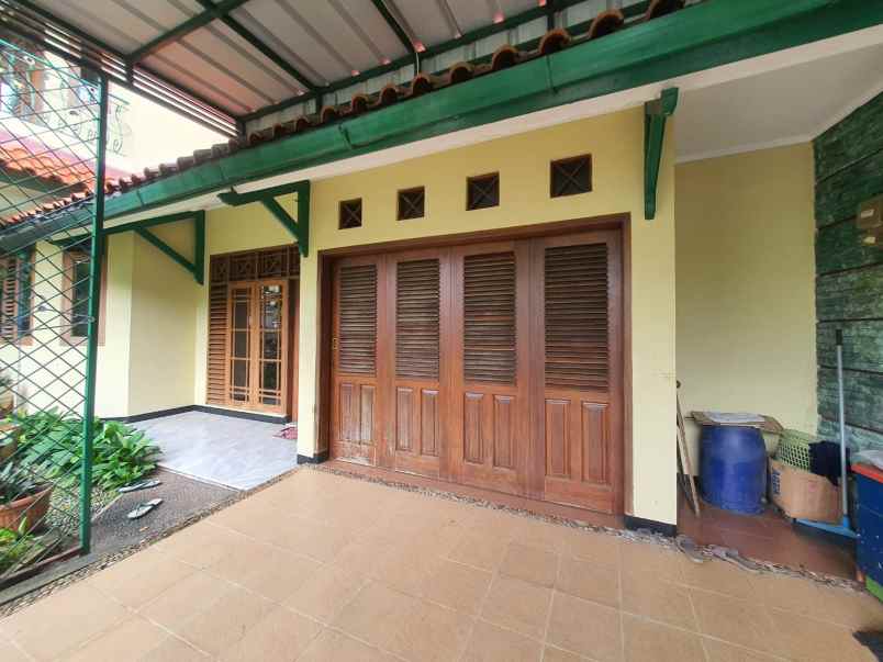 dijual rumah cibubur jakarta timur