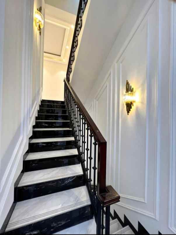 dijual rumah ciganjur jagakarsa jakarta