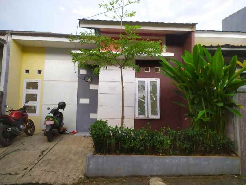 dijual rumah cipayung depok