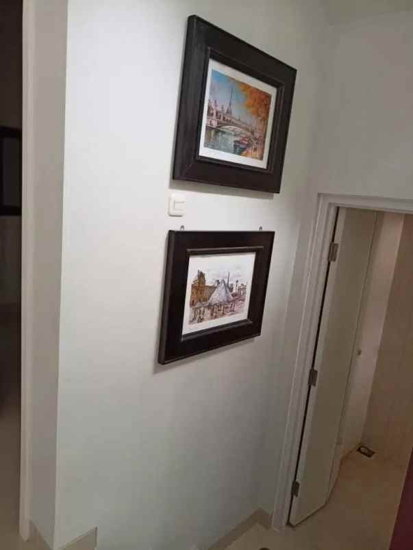 dijual rumah ciputat timur