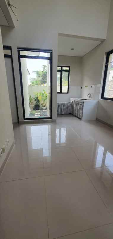 dijual rumah citra sentul raya