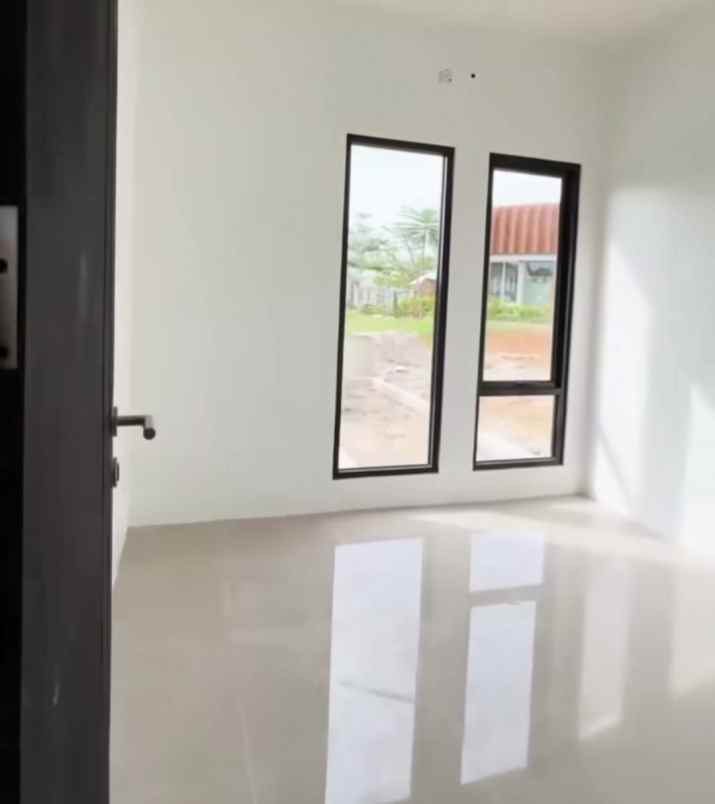 dijual rumah citra swarna tembong