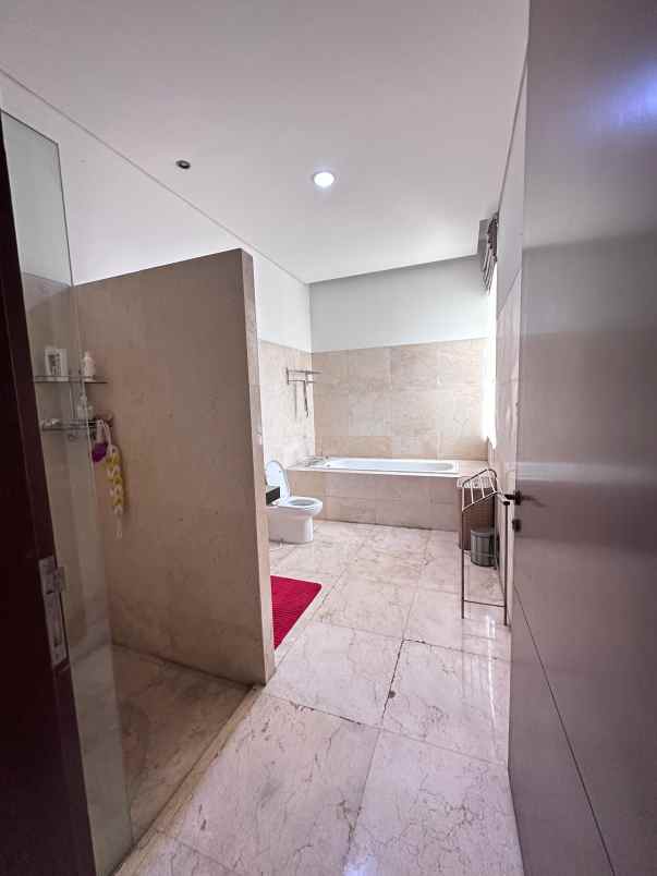 dijual rumah cluster di kemang bangka mampang prapatan