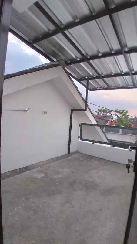 dijual rumah cluster galeri buahbatu