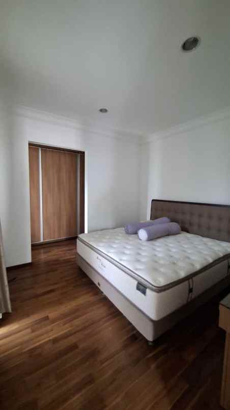 dijual rumah cluster jadeite