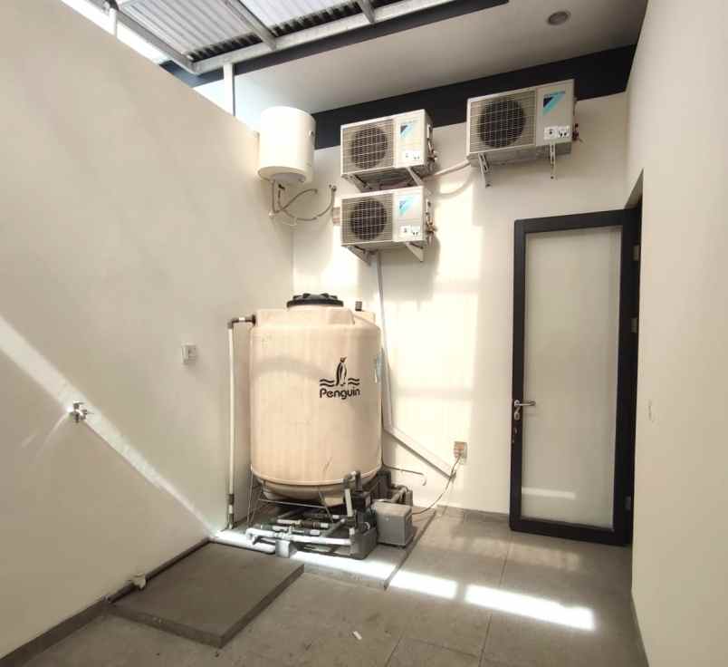 dijual rumah cluster maninjau asya jgc