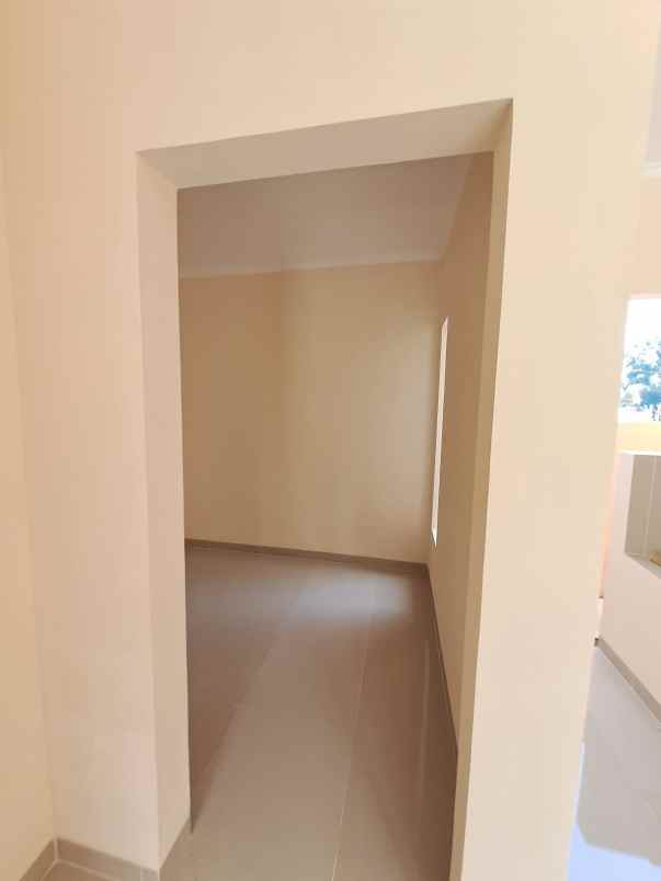 dijual rumah cluster permata setiabudi