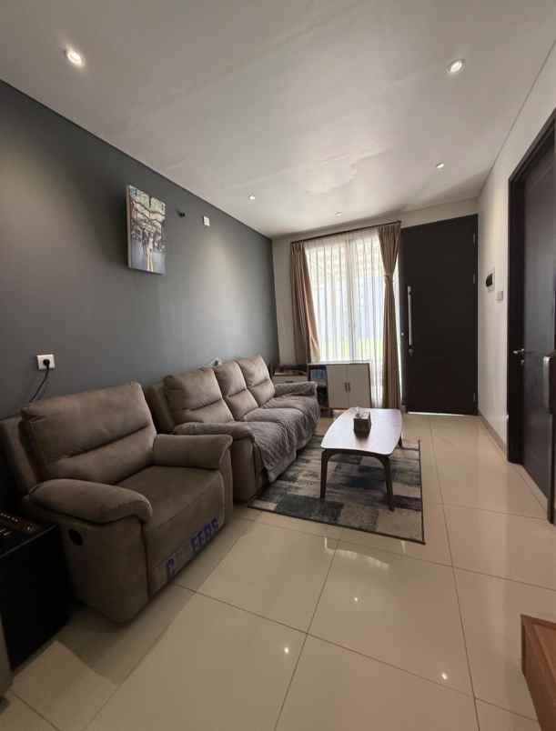 dijual rumah cluster shinano jgc