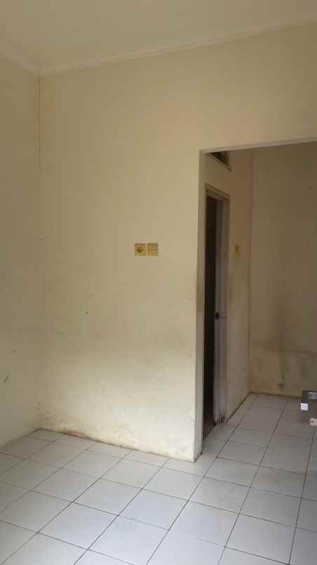 dijual rumah daerah jatiwaringin pondok gede bekasi