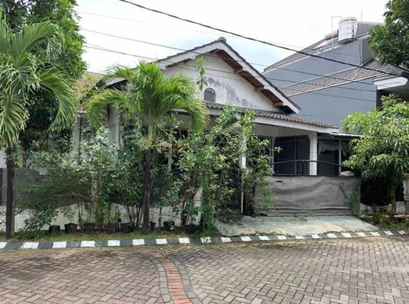 dijual rumah delta sari