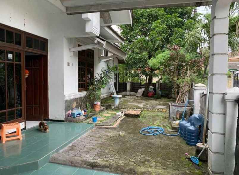 dijual rumah delta sari