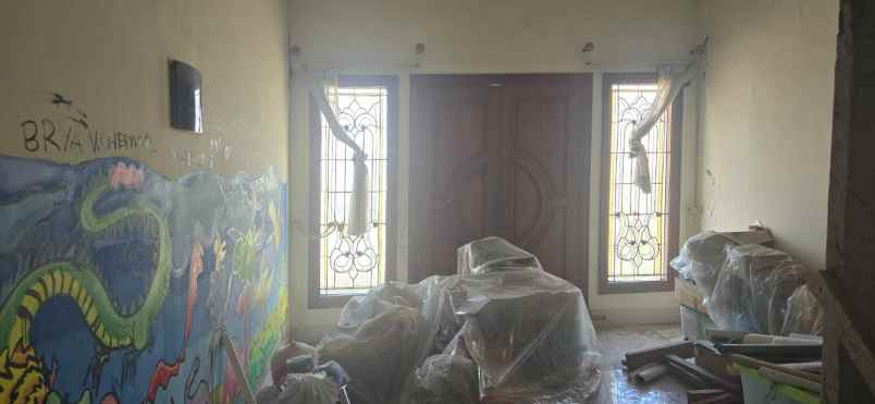 dijual rumah dharmahusada mas