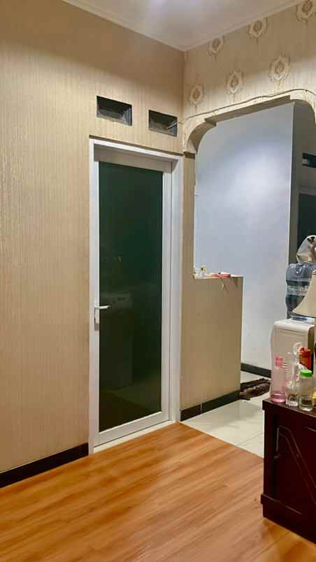 dijual rumah di cinere residence siap huni