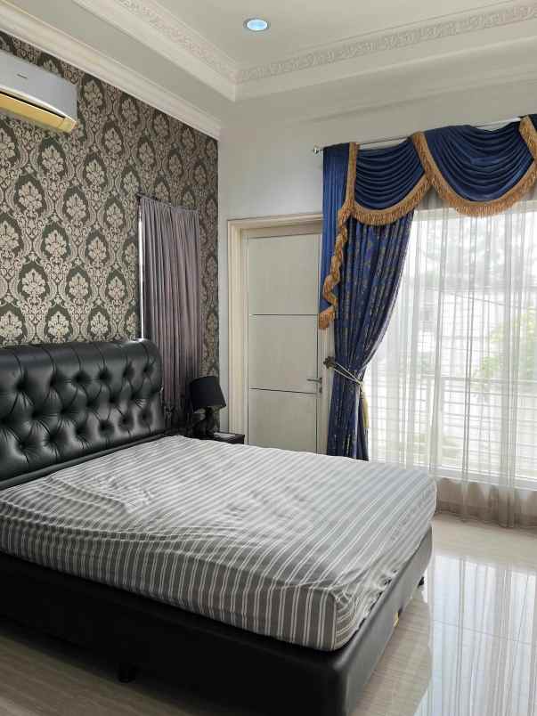 dijual rumah di duren tiga pancoran jakarta selatan