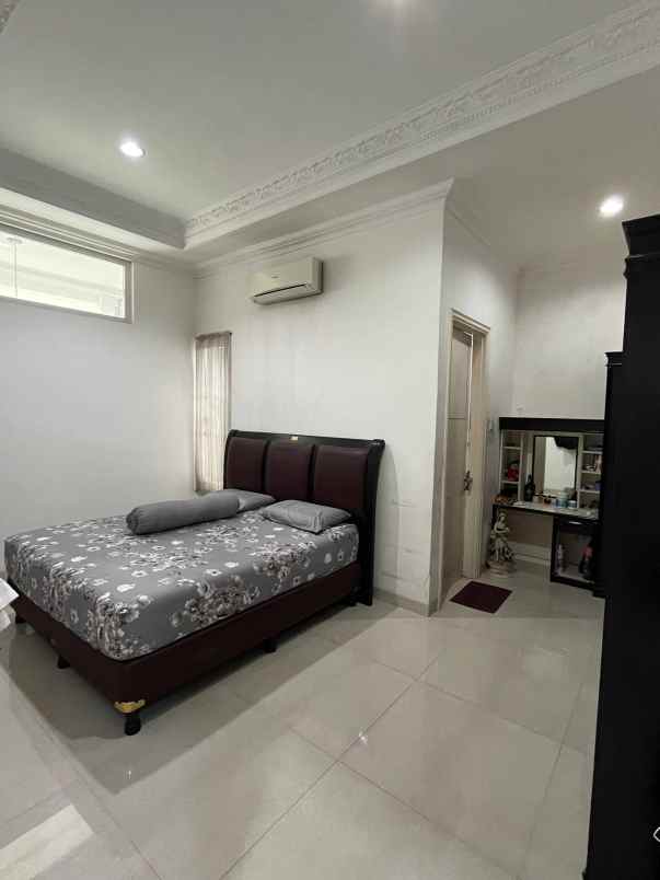 dijual rumah di duren tiga pancoran jakarta selatan