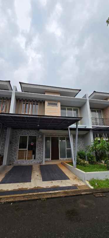 dijual rumah di jakarta garden city