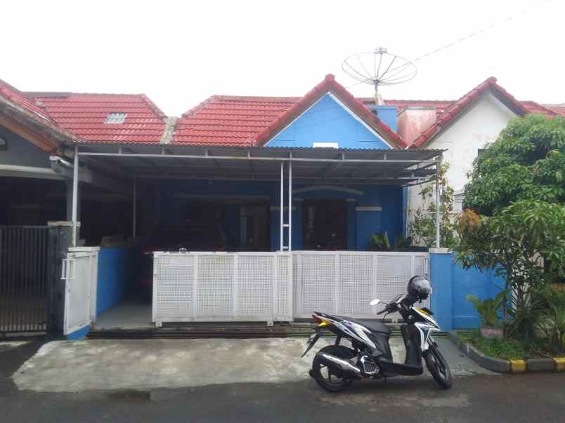 dijual rumah di jual rumah di komplek