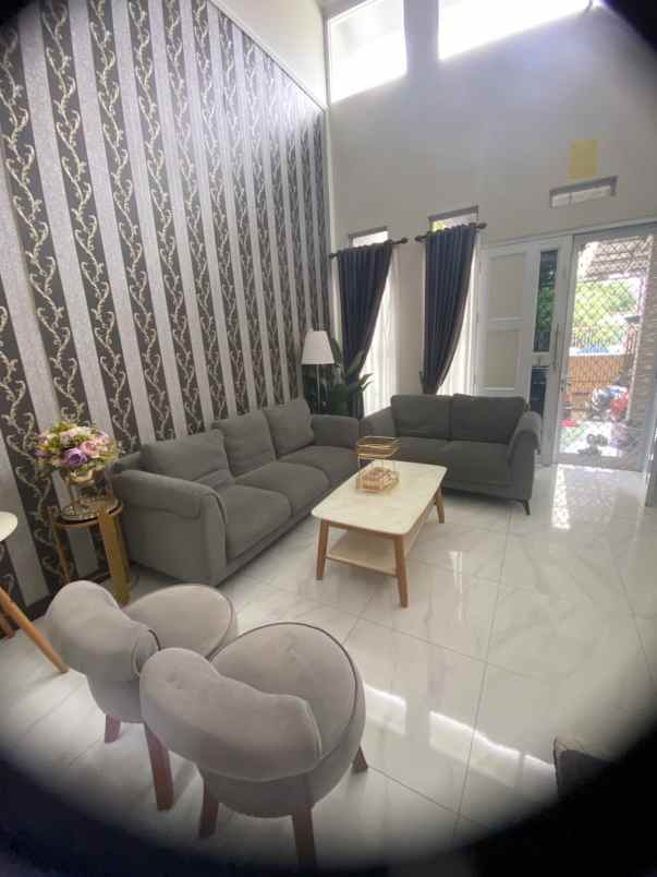 dijual rumah di lagoa tanjung priok