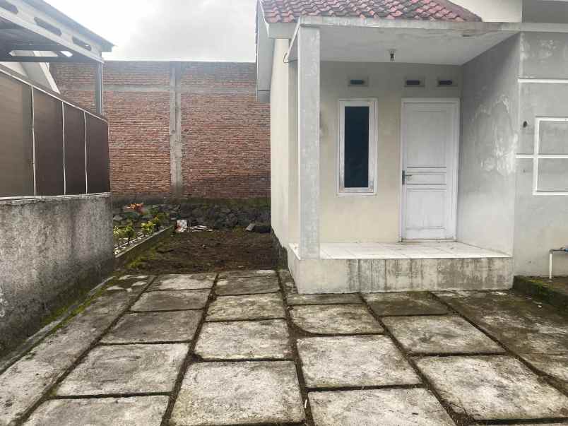 dijual rumah dikontrakan rumah