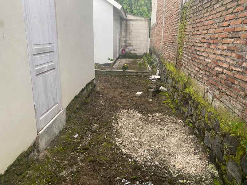 dijual rumah dikontrakan rumah