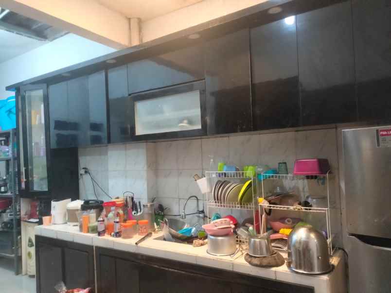 dijual rumah diover kredit rumah di