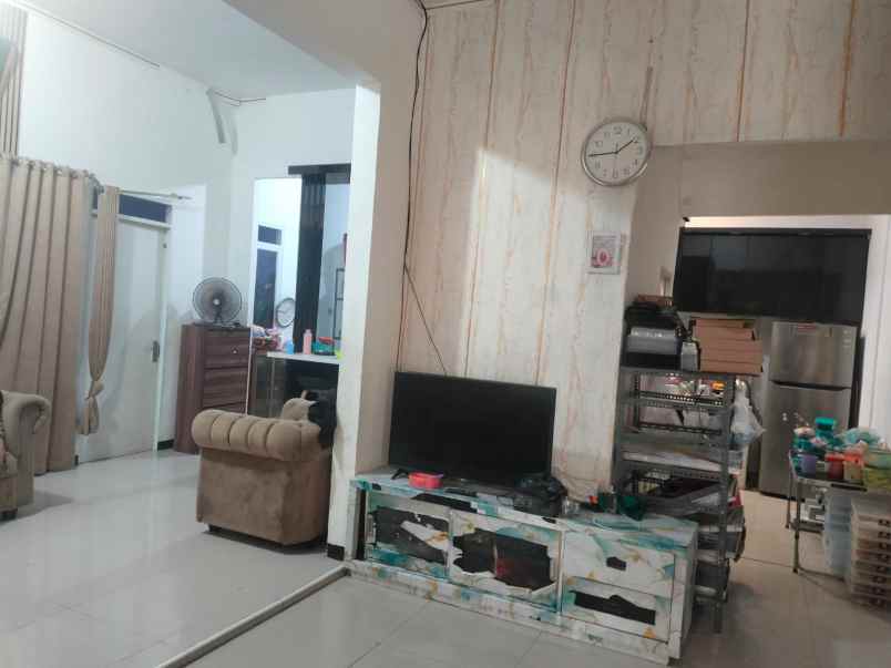 dijual rumah diover kredit rumah di