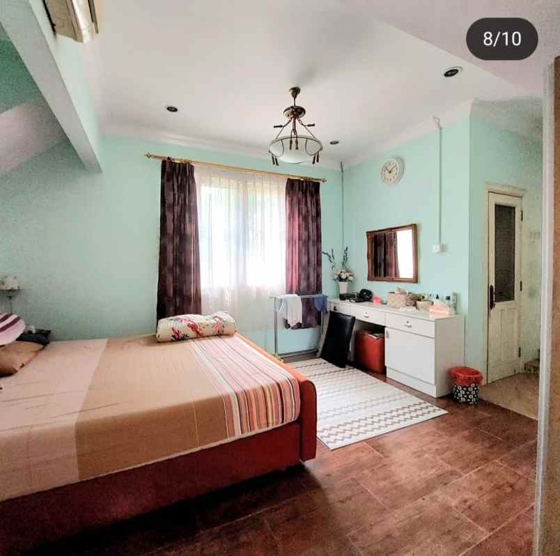 dijual rumah emerald bintaro