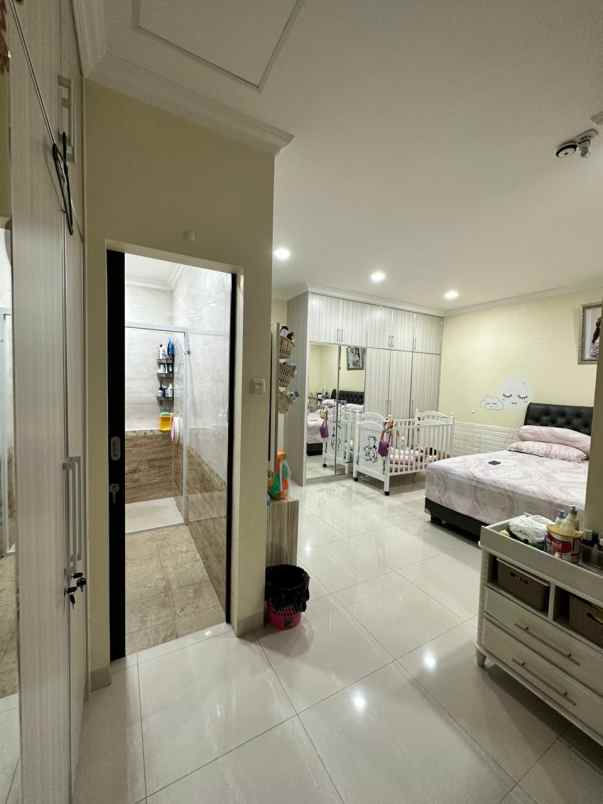 dijual rumah gading arcadia pegangsaan