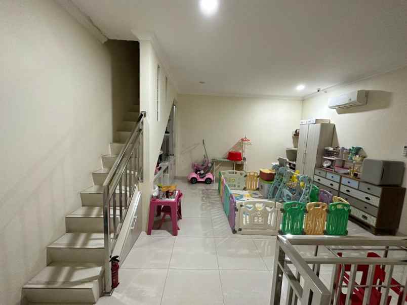 dijual rumah gading arcadia pegangsaan
