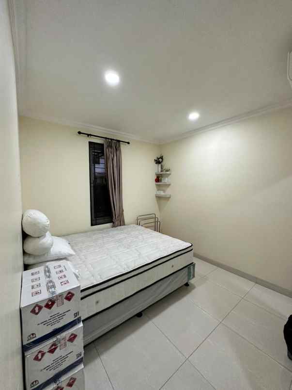 dijual rumah gading arcadia pegangsaan