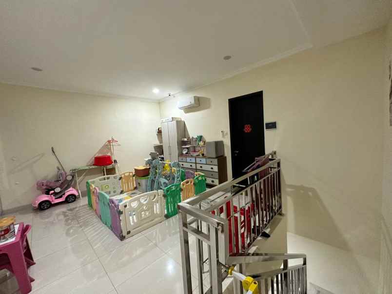 dijual rumah gading arcadia pegangsaan