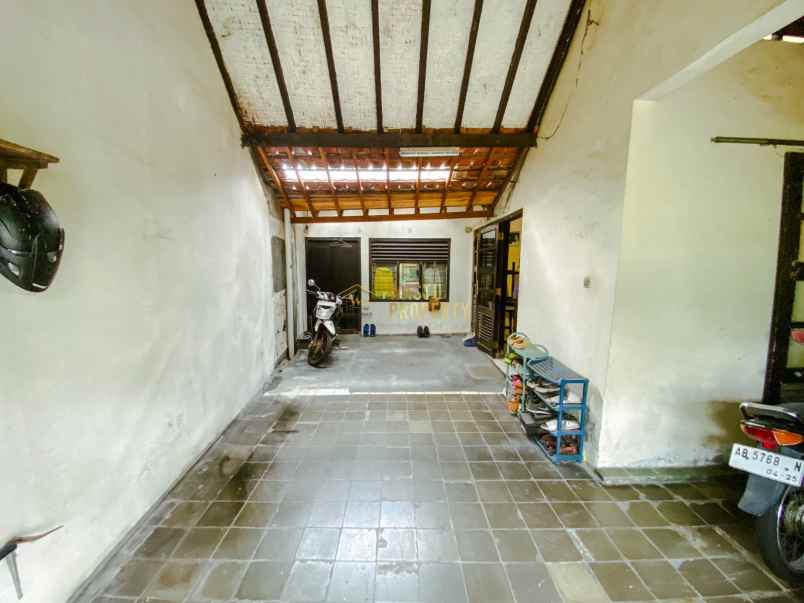 dijual rumah gedong tengen kota yogyakarta