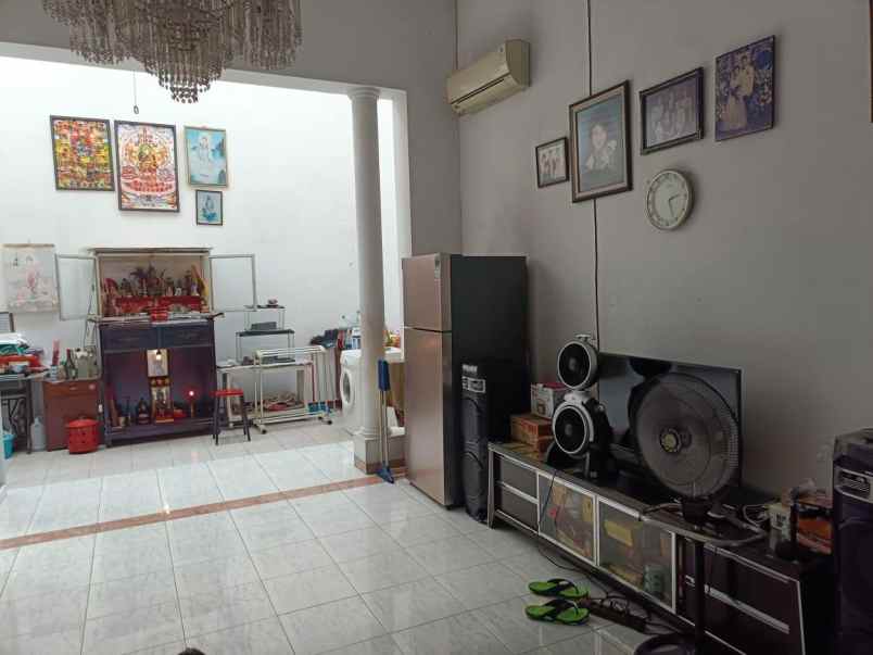dijual rumah gembong sawah