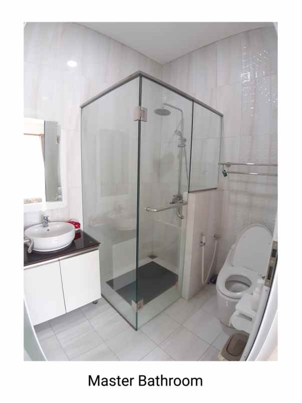 dijual rumah grand cibubur country