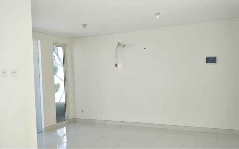 dijual rumah grand pakuwon adelaide